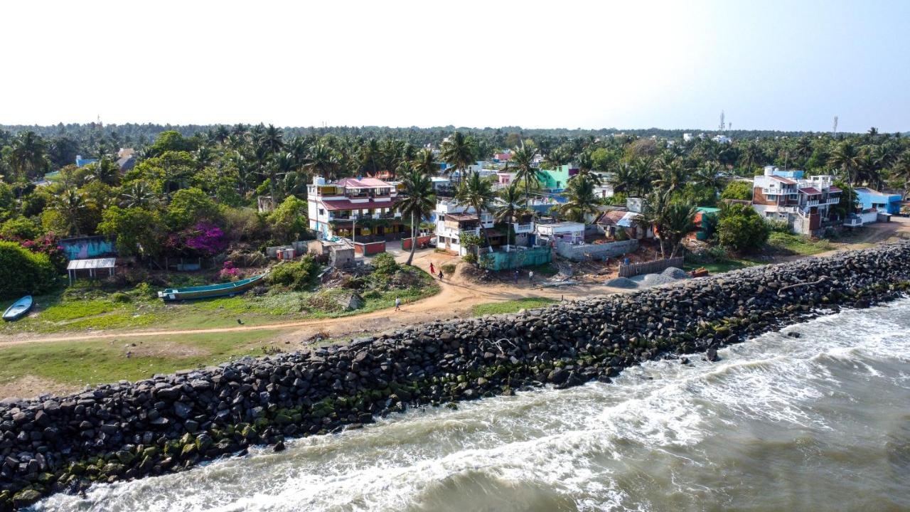 Mermaid Island Beach Resorts Pondicherry Bagian luar foto